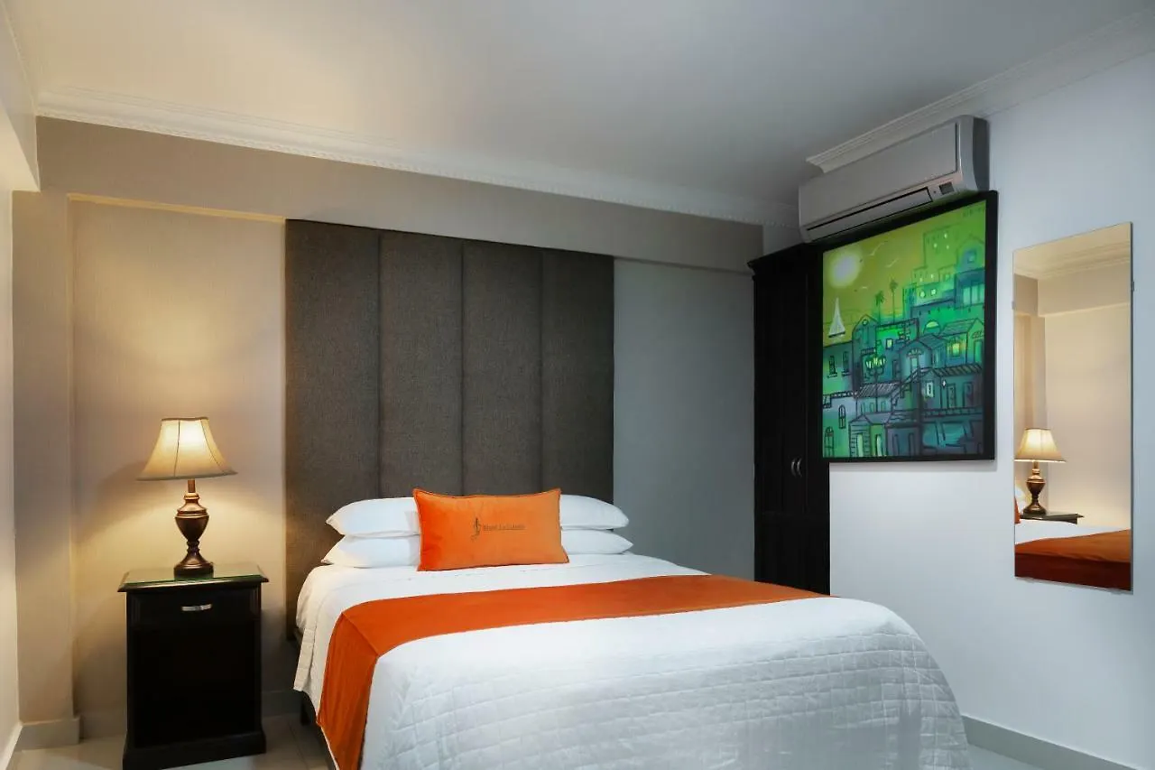 Hotel La Colonia 산토도밍고