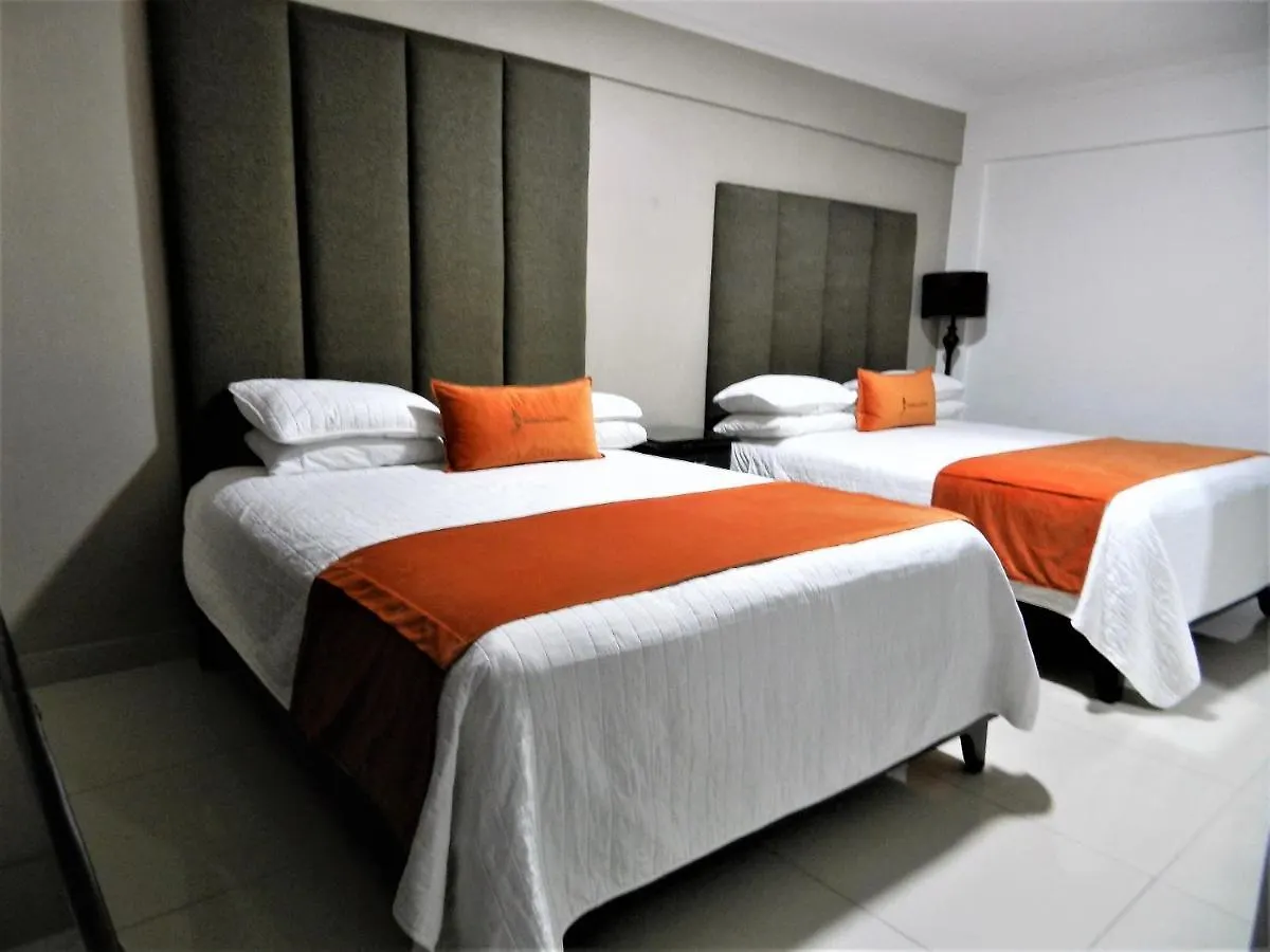 Hotel La Colonia Santo Domingo República Dominicana